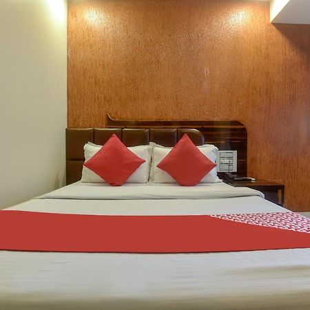 Oyo 28893 Hotel Gulf Mumbai Eksteriør bilde