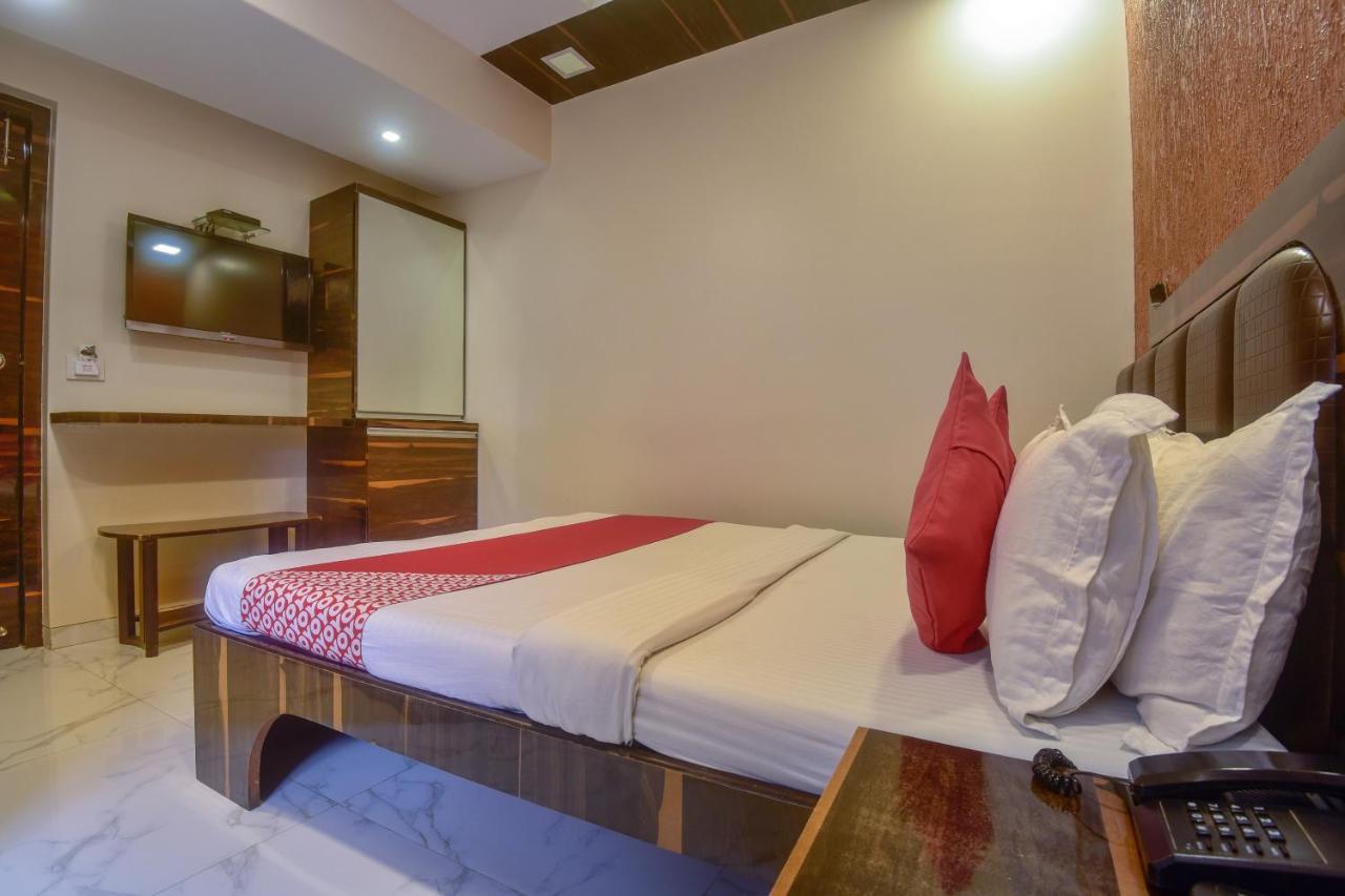 Oyo 28893 Hotel Gulf Mumbai Eksteriør bilde