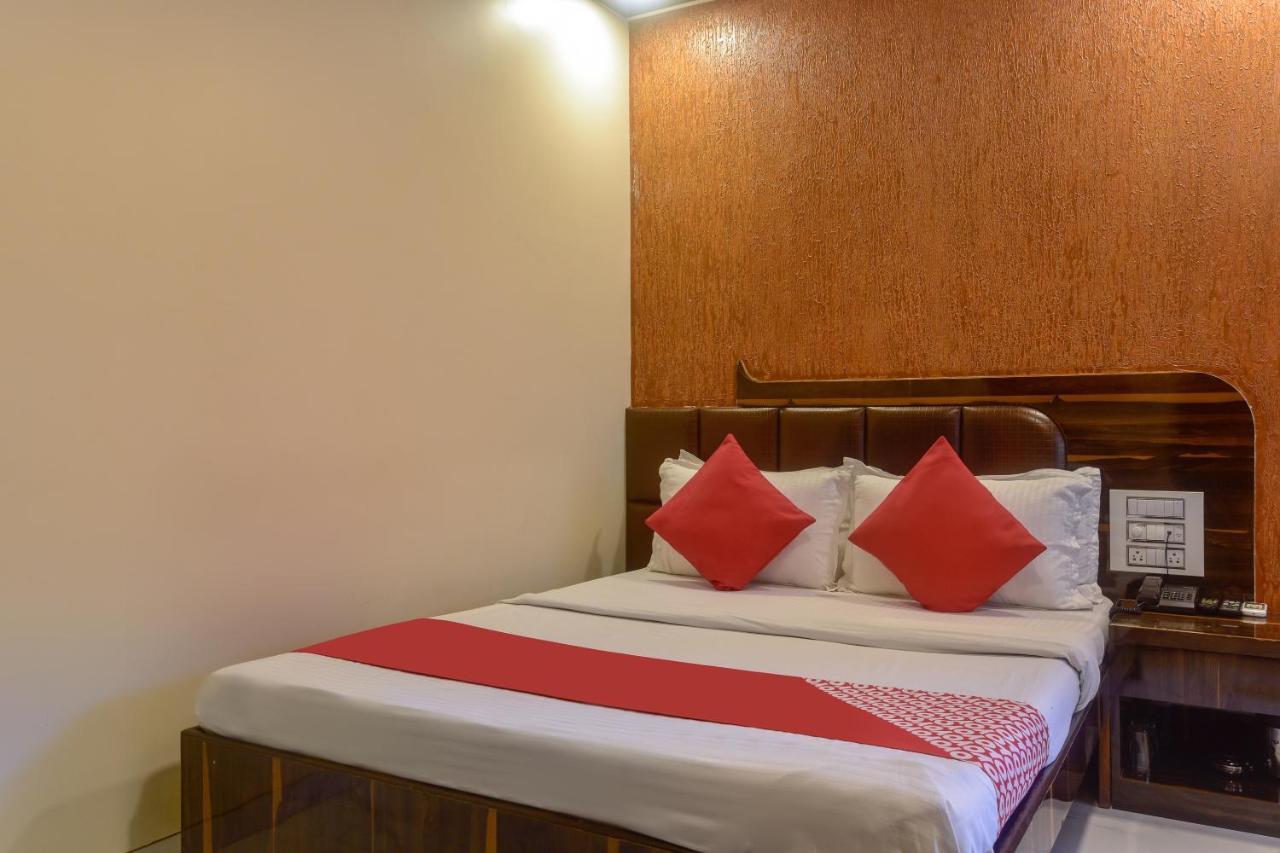 Oyo 28893 Hotel Gulf Mumbai Eksteriør bilde