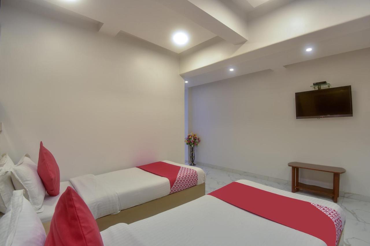 Oyo 28893 Hotel Gulf Mumbai Eksteriør bilde